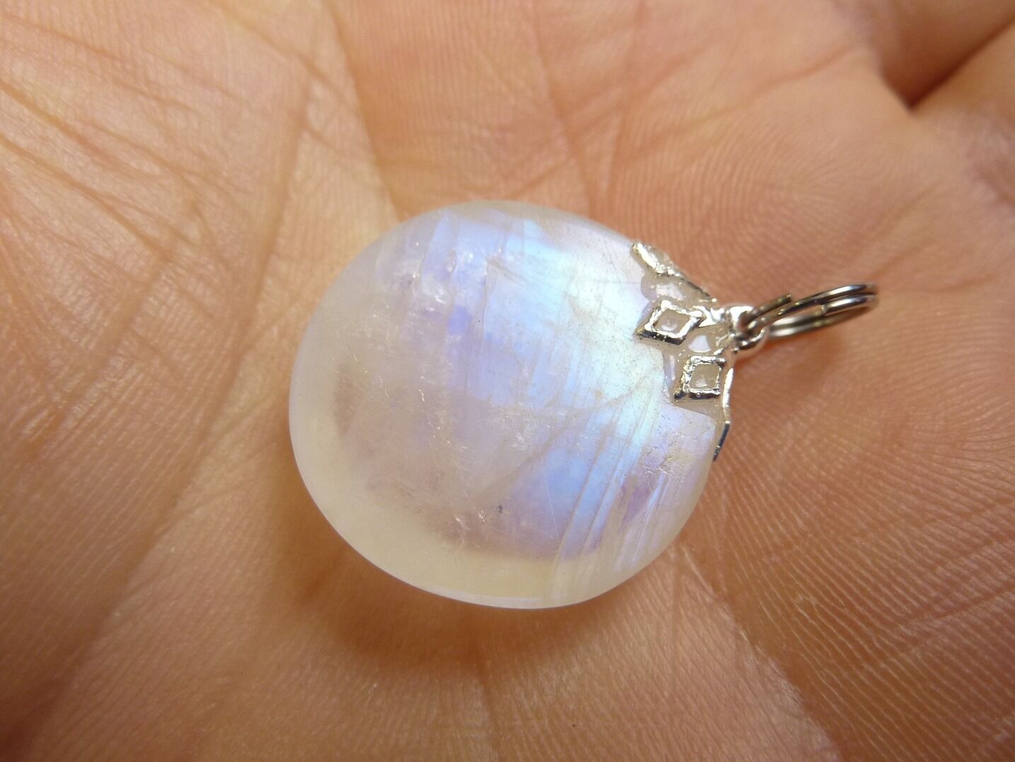 Pendentif pierre de lune gemme ref 3032