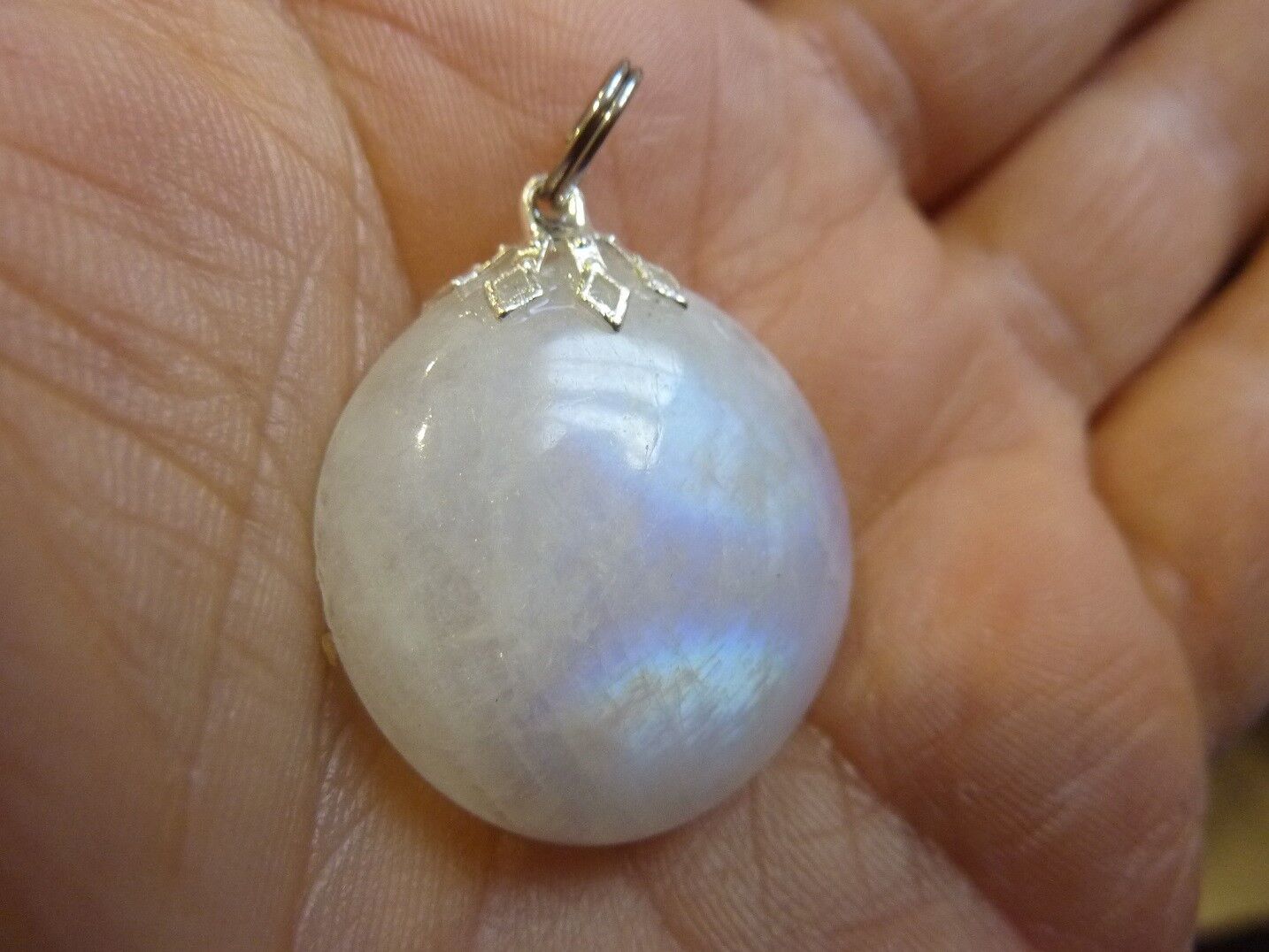 Pendentif pierre de lune gemme ref 1118