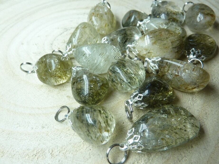 Pendentif quartz tourmaliné verte
