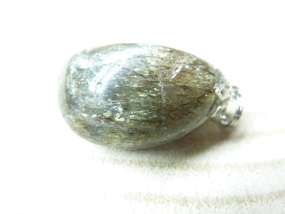 Pendentif quartz tourmaliné verte ref 0716