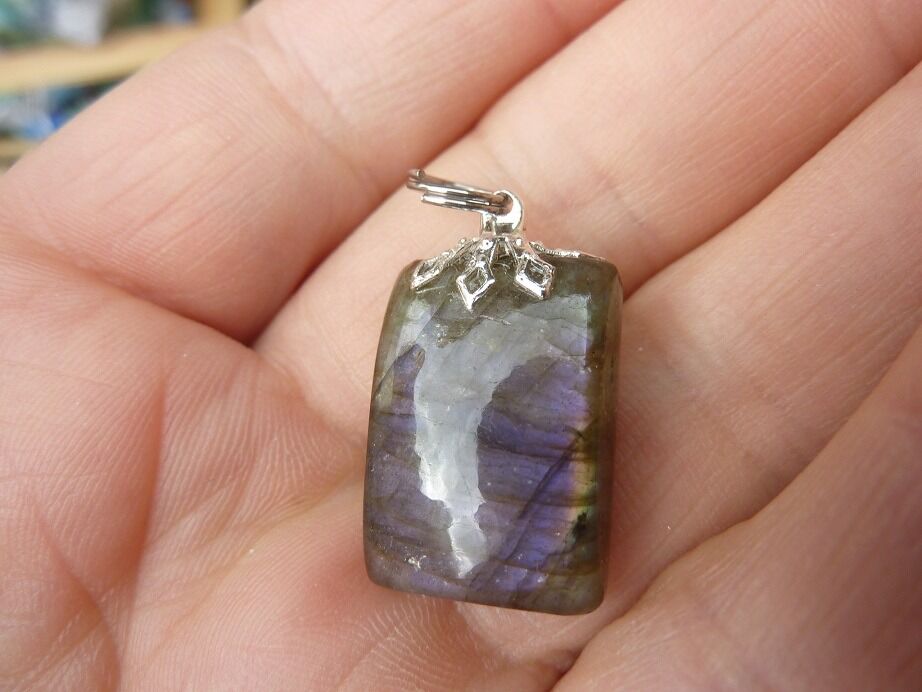 Pendentif Labradorite violet Rare ! ref 3008