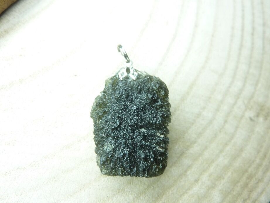 Pendentif Moldavite 10,70 gr ref 0810