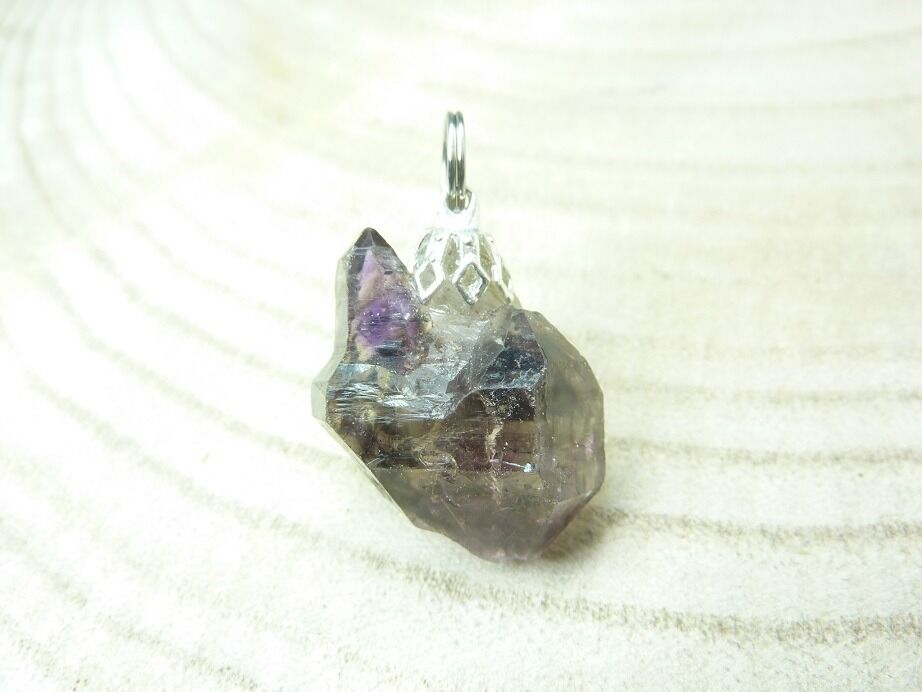 Pendentif Cacoxénite super seven ref 1310