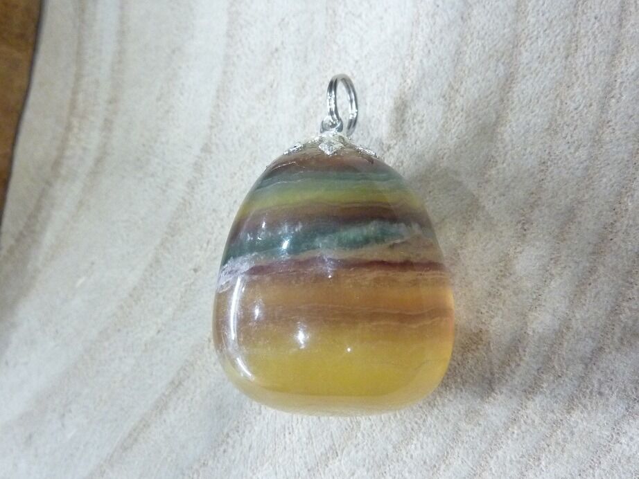 Pendentif Fluorite jaune ref 1208