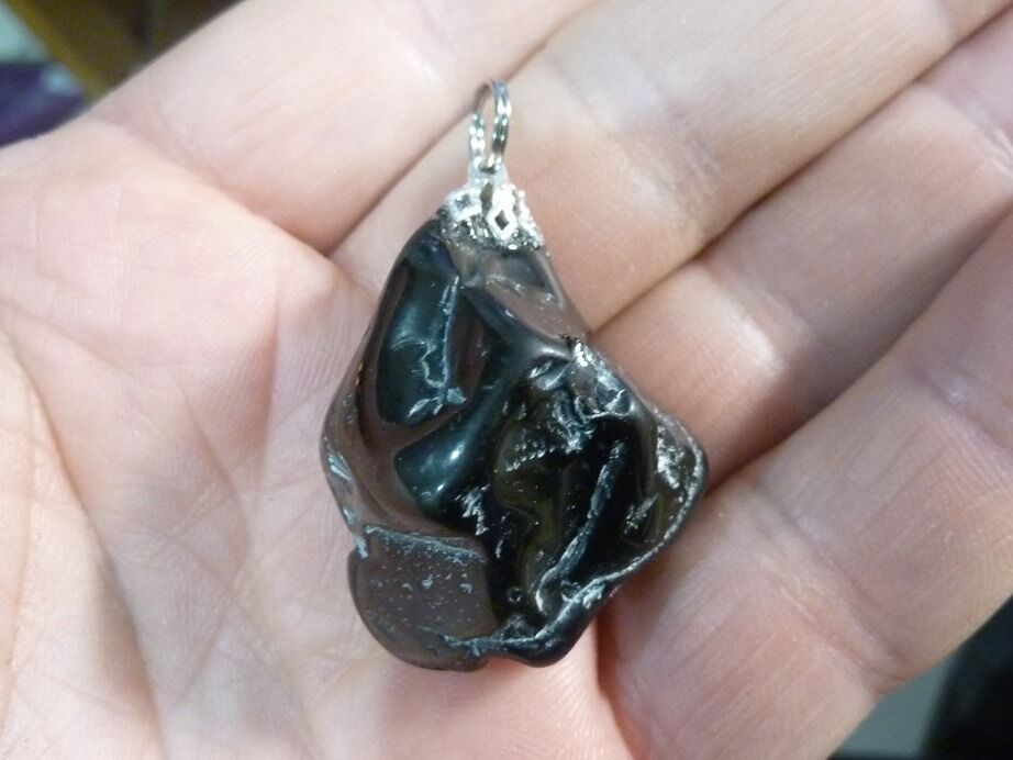 Pendentif Spinelle noir 27,9 gr ultra rare ref 2212