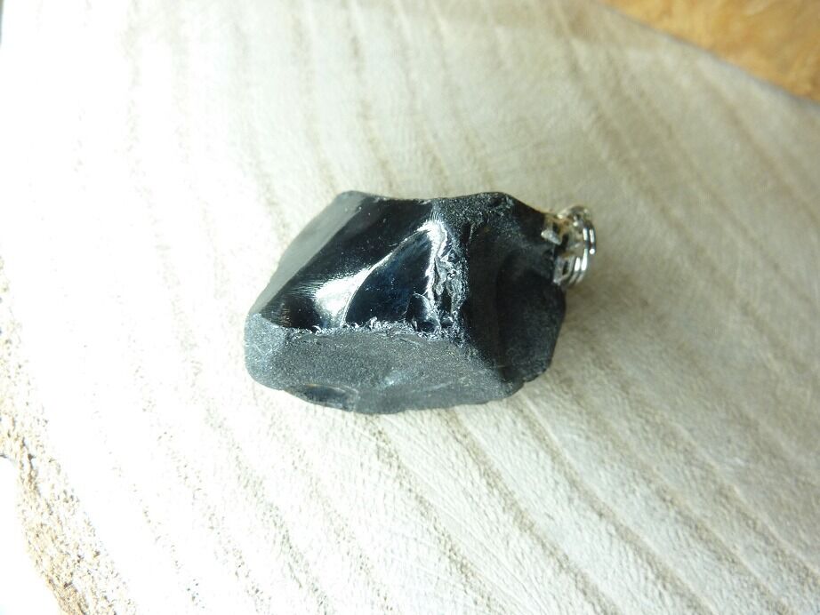 Pendentif Spinelle noir 14,8 gr ultra rare ref 1102