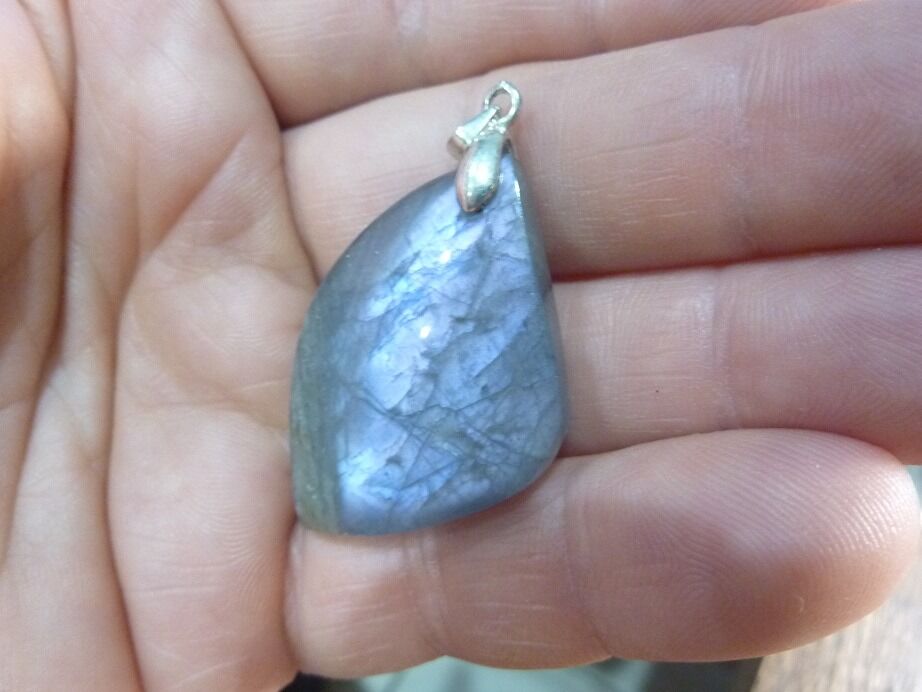Pendentif Labradorite violet Rare ! ref 2782