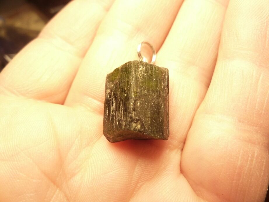 Pendentif tourmaline verte Ultra Rare ref 1003