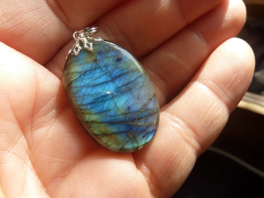 Pendentif Labradorite réf 3745