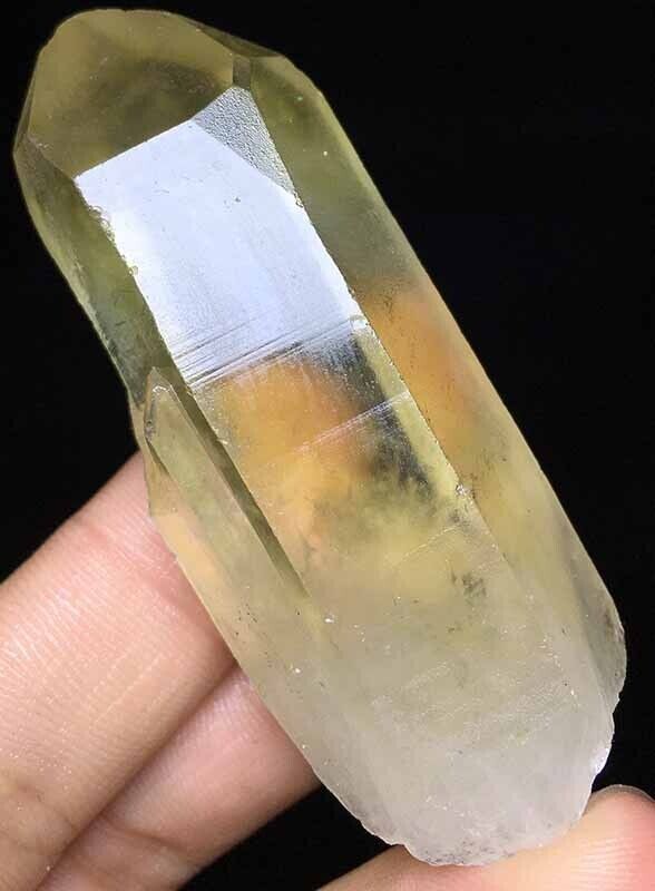 Pointe quartz lémurien citrine ref 0604