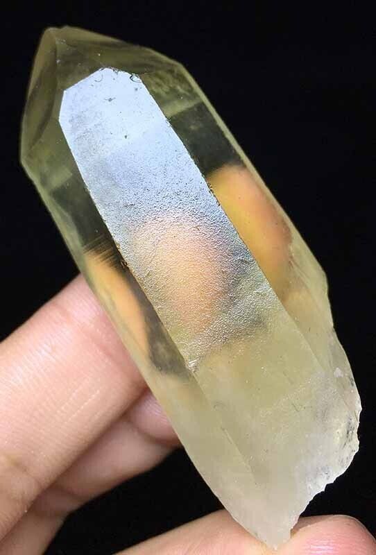Pointe quartz lémurien citrine ref 0604