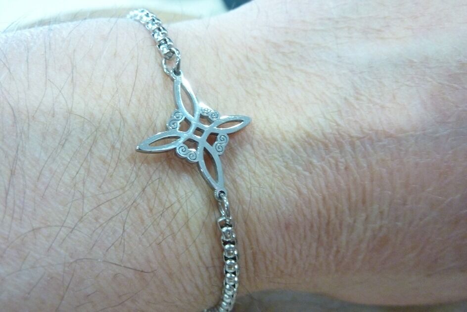Bracelet noeud de sorcière (Wiccan) ref Argent
