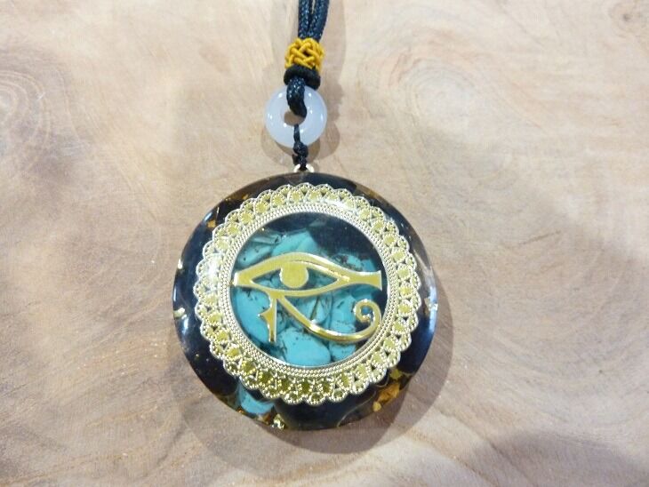 Collier Pendentif orgonite oeil Oudjat Horus turquoise-Obsidienne