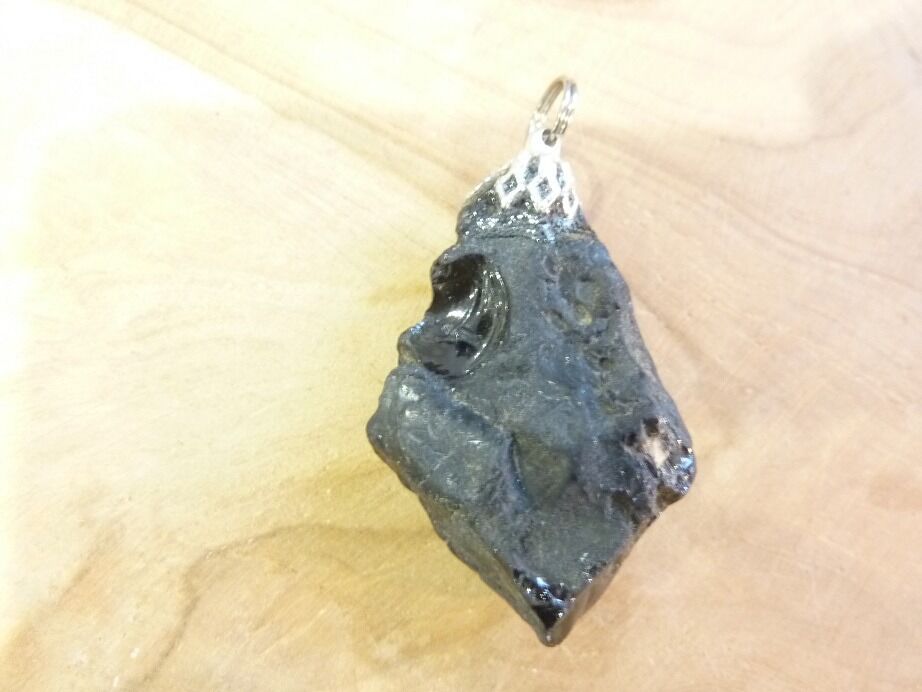 Pendentif Spinelle noir 20,6 gr ultra rare ref 1402