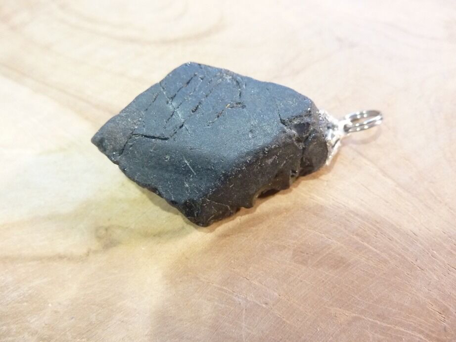 Pendentif Spinelle noir 20,6 gr ultra rare ref 1402