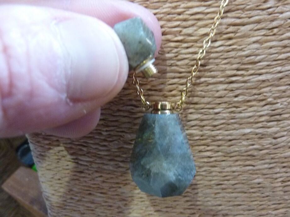 Collier Labradorite pendentif fiole