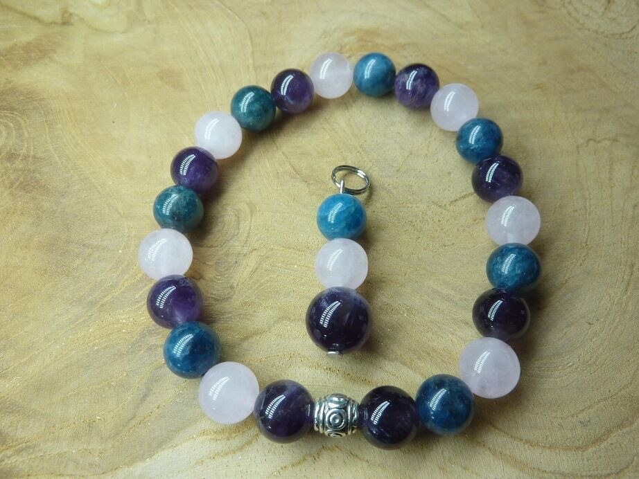 Bracelet pendentif aide soutien régime-émotionnel