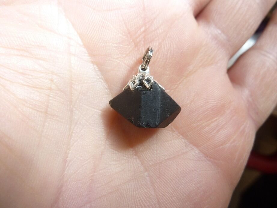 Pendentif Spinelle noir ultra rare ref 2143