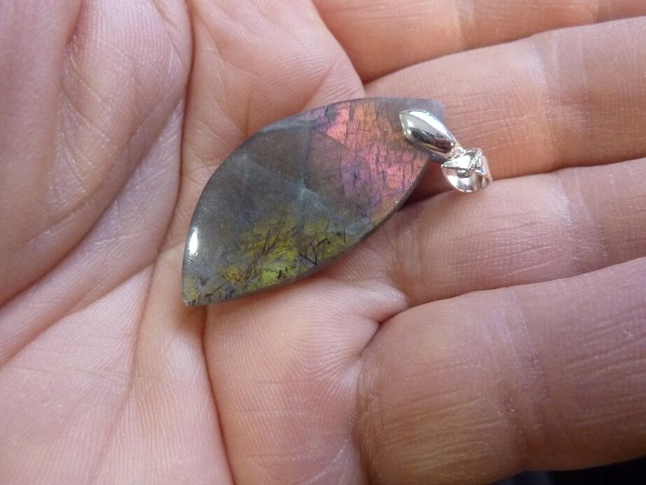 Pendentif Labradorite violet Rare ! ref 1603