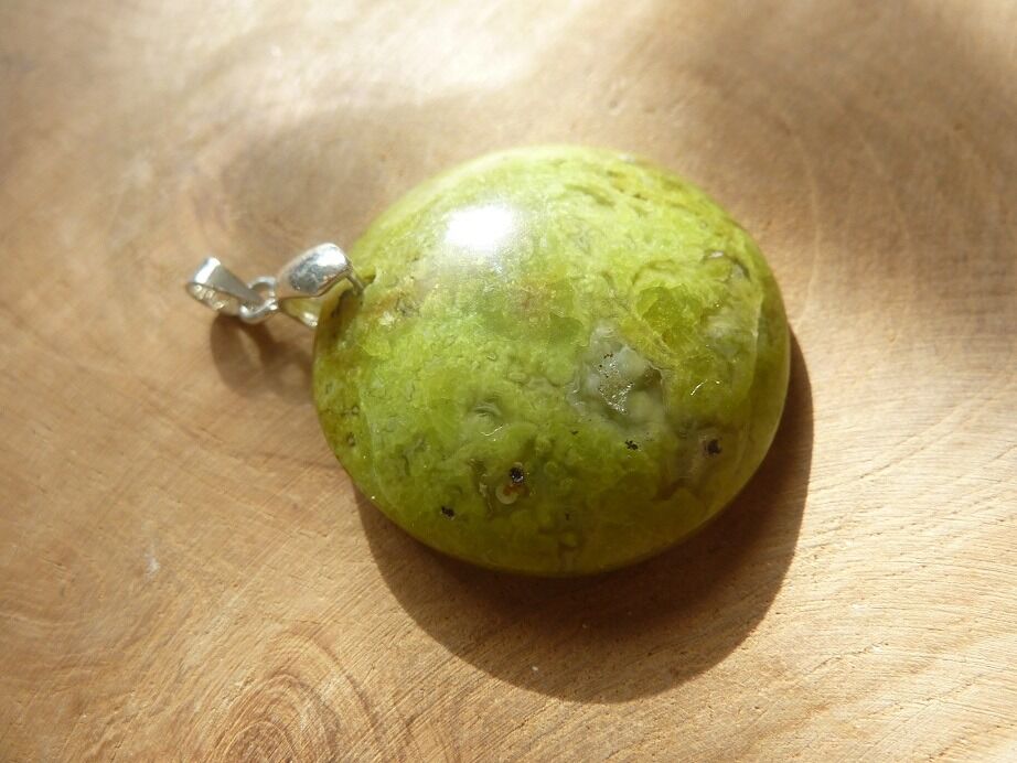 Pendentif Opale verte ref 5500