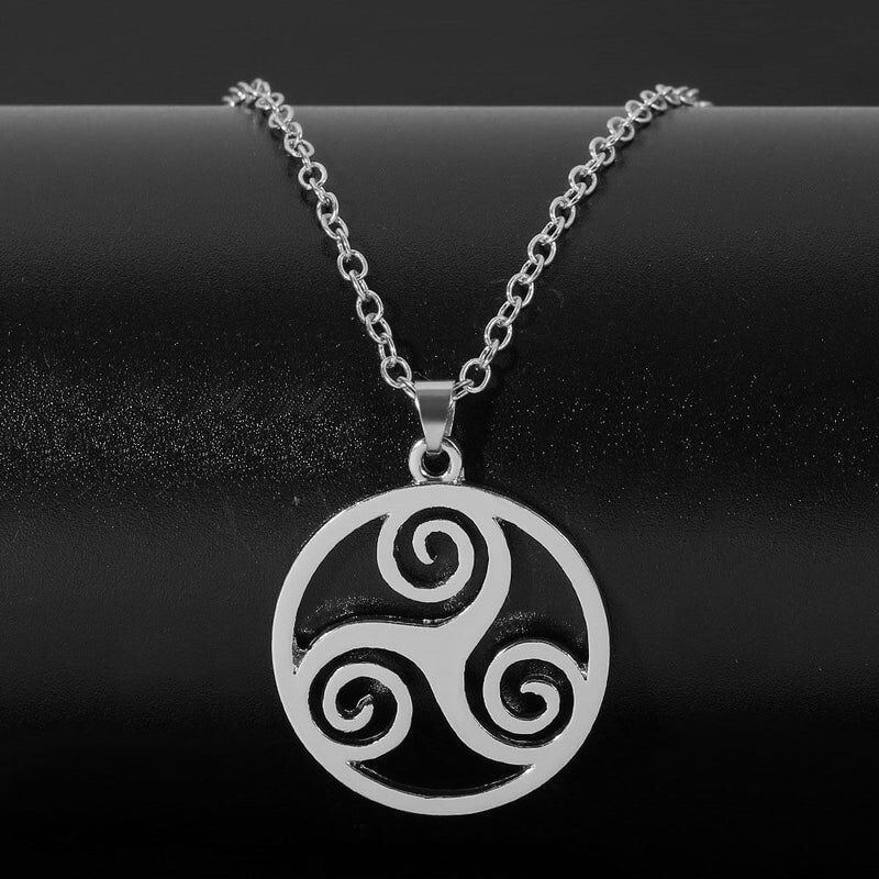 Collier pendentif Triskel ref Argent 02