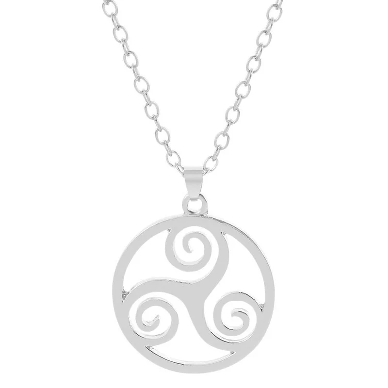 Collier pendentif Triskel ref Argent 02