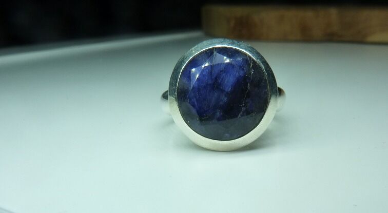 Bague Saphir monture argent 925 taille 56 ref 1512