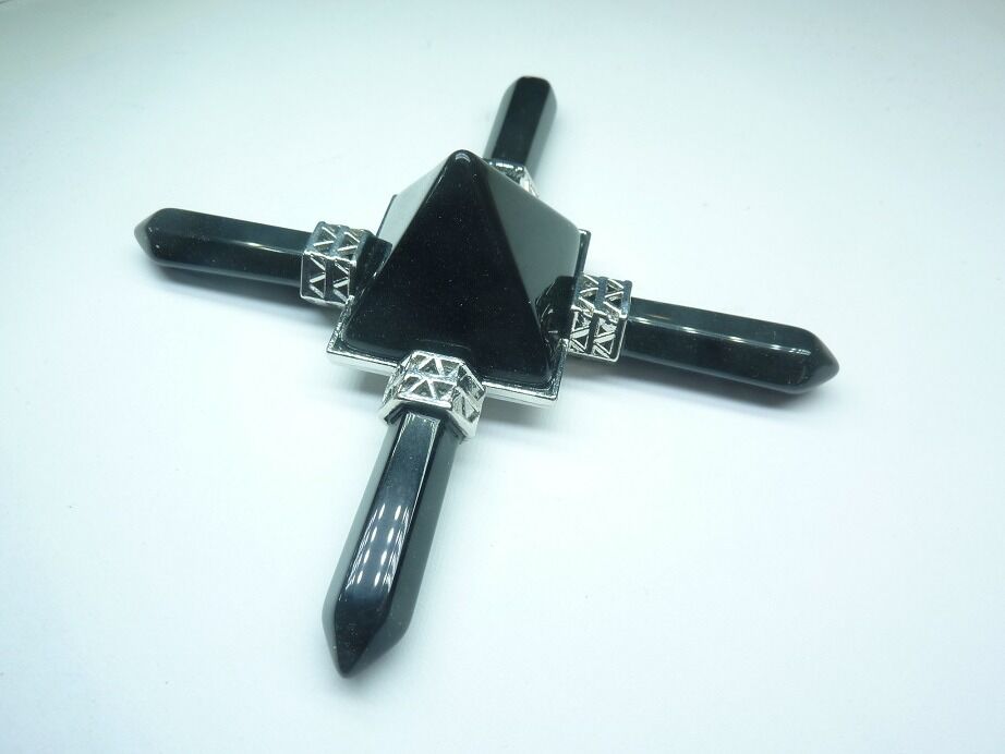 Générateur d'énergie obsidienne noire protection et ancrage