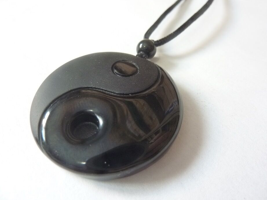 Pendentif Yin-Yang en Obsidienne Noire 100 % naturelle