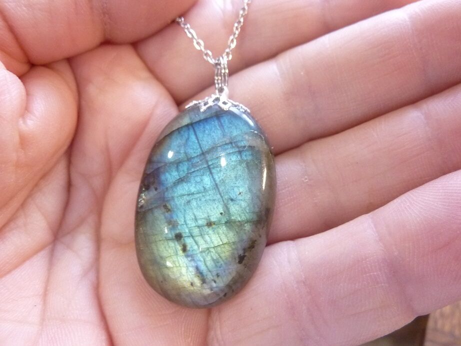 Pendentif Labradorite GG 8809 + chaine acier inoxydable 50 cm