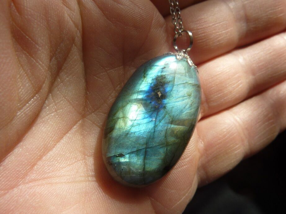 Pendentif Labradorite GG 1109 + chaine acier inoxydable 50 cm