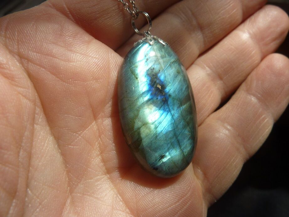 Pendentif Labradorite GG 1109 + chaine acier inoxydable 50 cm