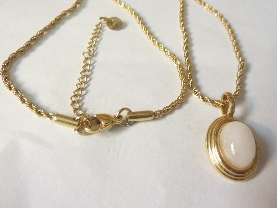 Collier pendentif Quartz cristal de roche acier inoxydable