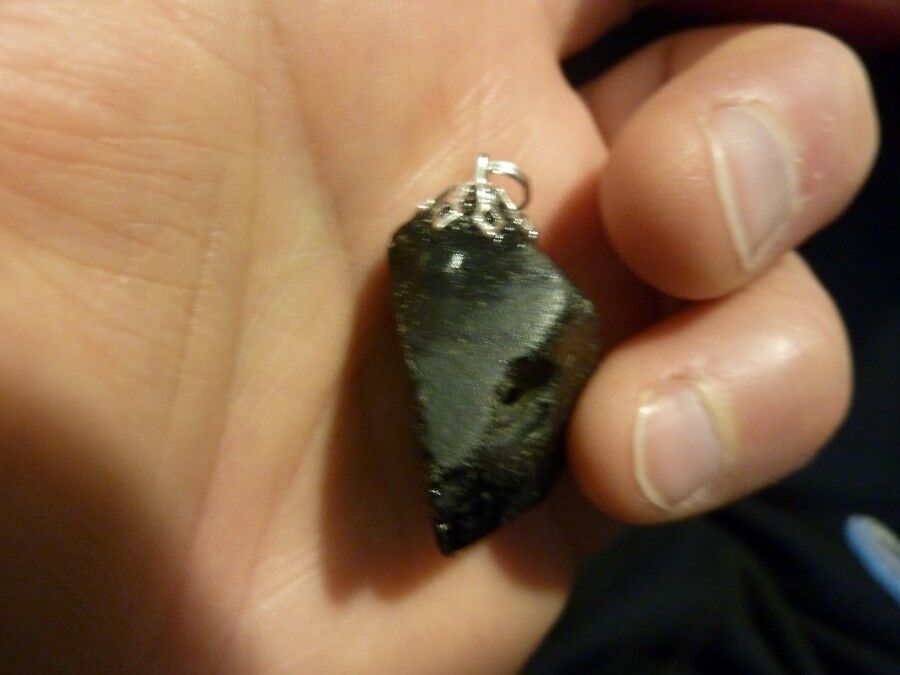 PENDENTIF PROTECTION SPINELLE NOIRE 14,2 gr REF 1412 – Image 4