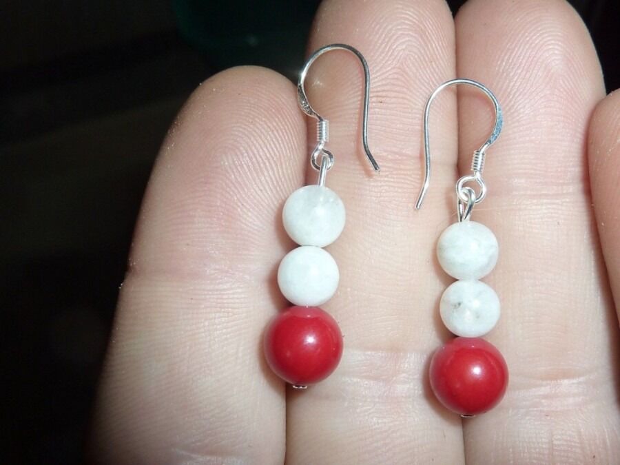 BOUCLES D'OREILLES CORAIL ROUGE-PIERRE DE LUNE 8-6 mm