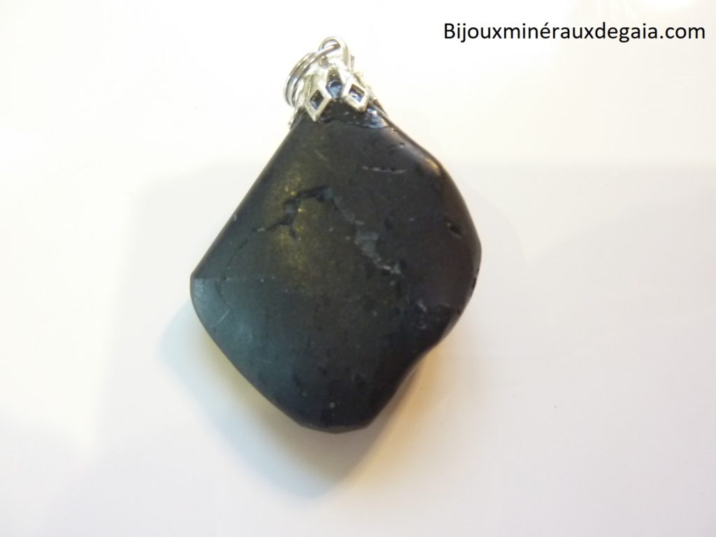 PENDENTIF SHUNGITE 7,6 gr ref 4647