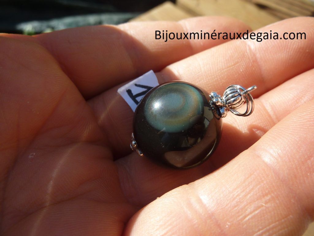 Pendentif Obsidienne oeil céleste ref 0712