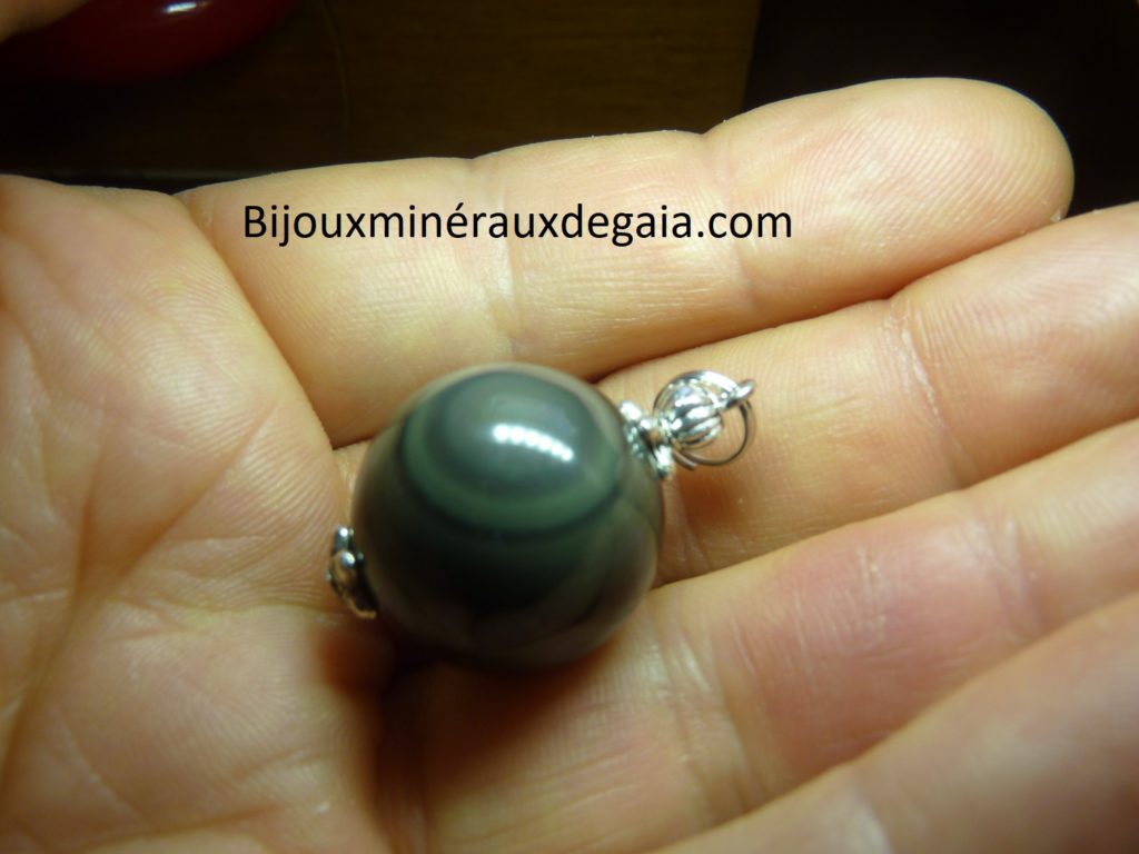 Pendentif Obsidienne oeil céleste ref 3081