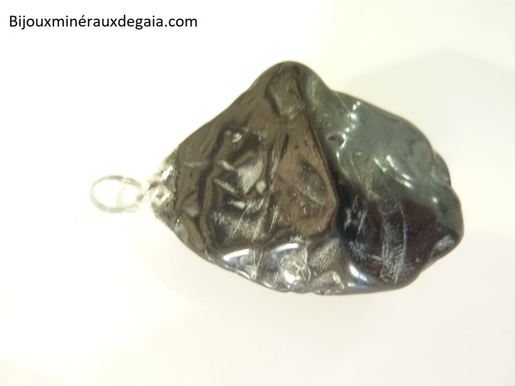 Pendentif Spinelle noir 29,8 gr ultra rare ref 5158