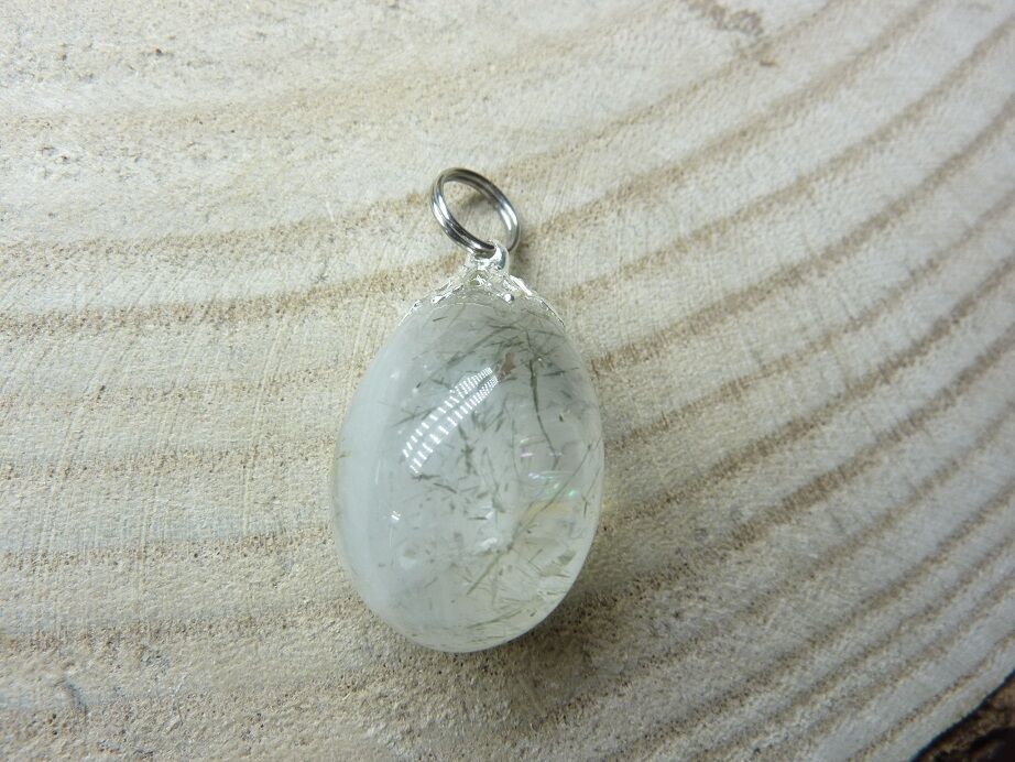 Pendentif quartz tourmaliné verte ref 1707