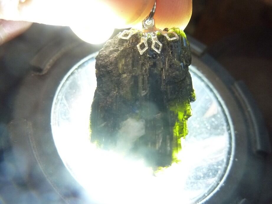 Pendentif tourmaline verte Ultra Rare ref 838