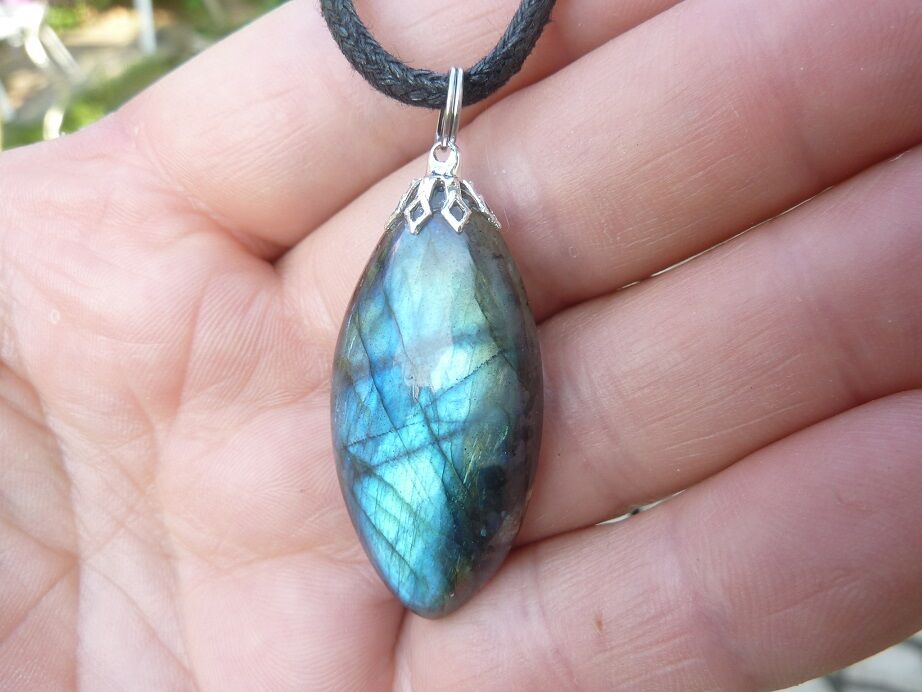Collier pendentif Labradorite GG Z01