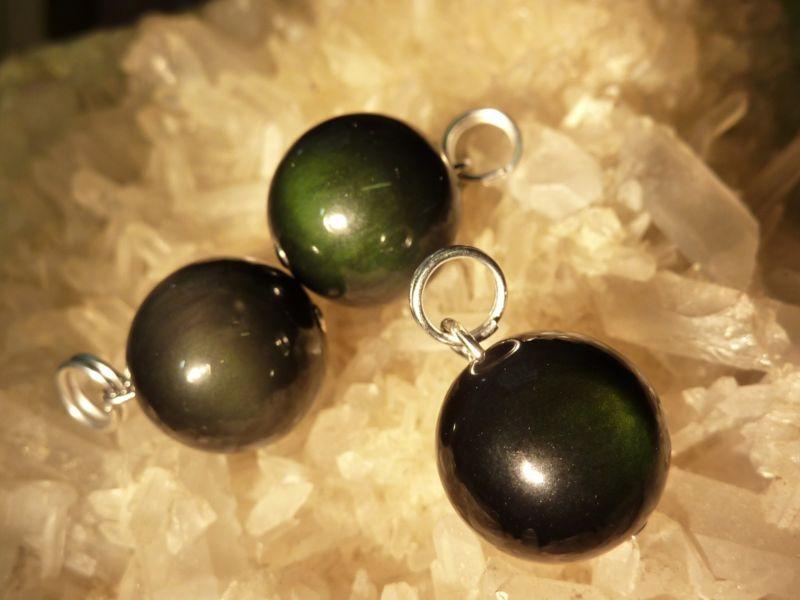 Pendentif protection obsidienne oeil celeste sphere 1,4 cm a l'unité