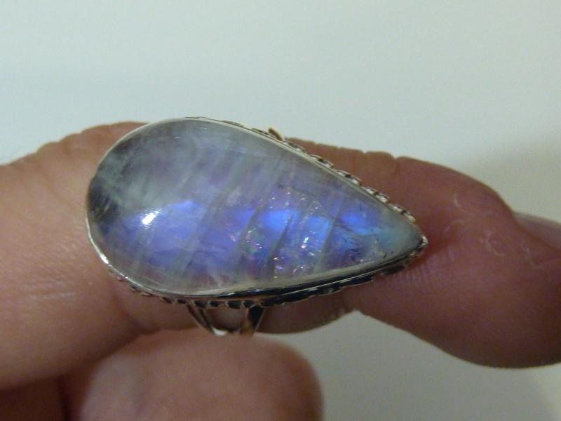 Bague pierre de lune monture en argent 925 taille 56