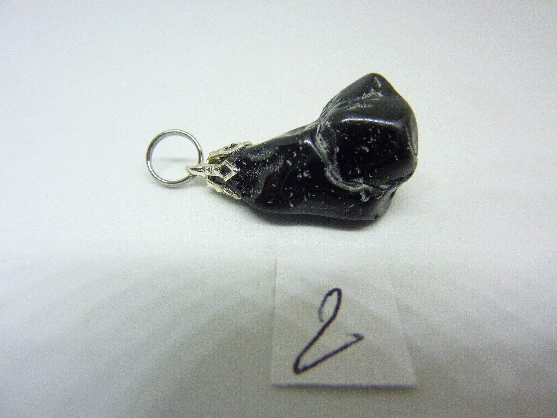 PENDENTIF PROTECTION SPINELLE NOIRE 8,5 gr REF 8555 – Image 3