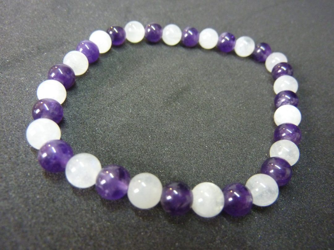 Bracelet améthyste,Pierre de lune Paix et intuition