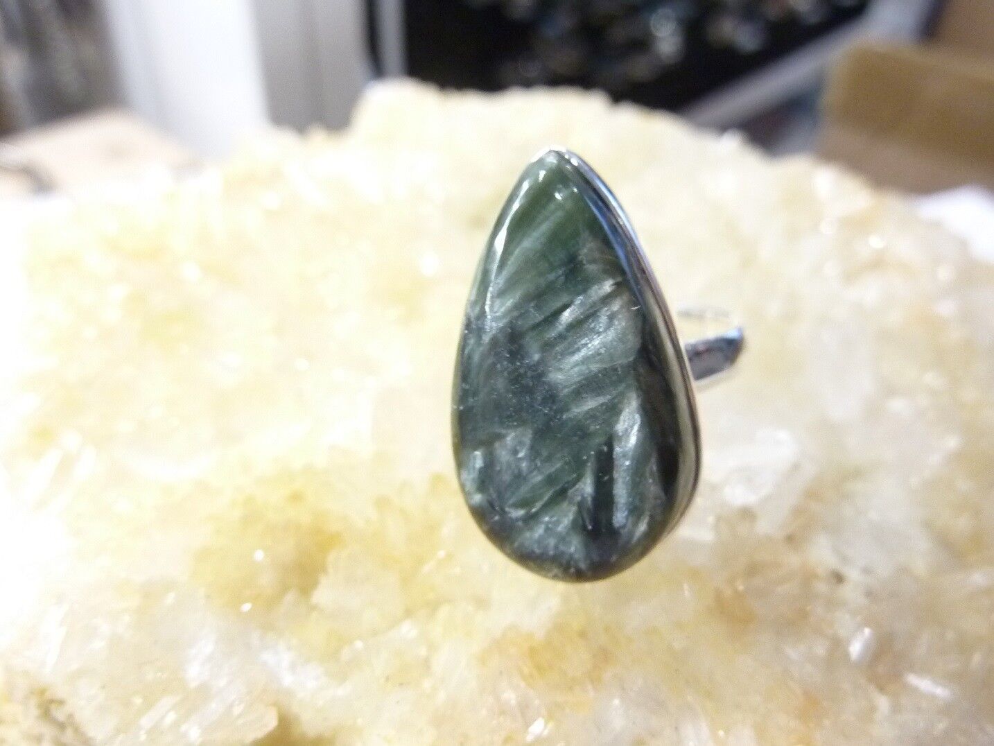 Bague séraphinite taille 55 monture argent 925 ref 3053