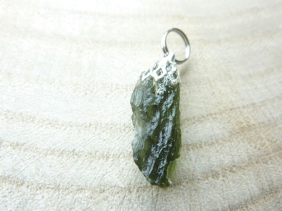 Pendentif Moldavite ref 0138