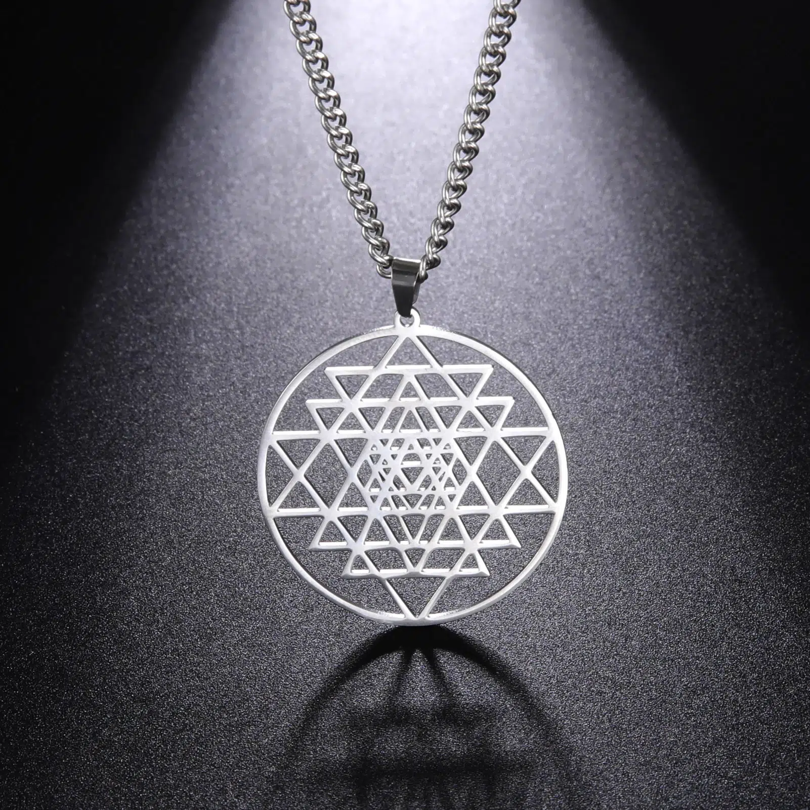 Collier pendentif Sri Yantra en Acier Inoxydable