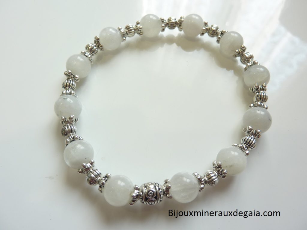 Bracelet pierre de lune perles rondes 8mm et argent plaqué